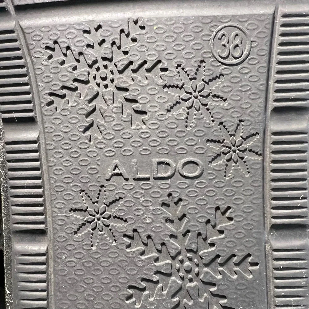 ALDO Black Suede Tall Winter Boots Women's Size 38 (7.5-8) Warm‎ Cozy Fur Lined